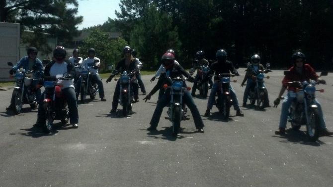 598608_406547896055349_275756310_n